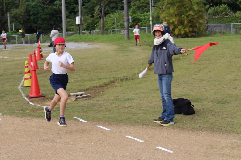 ３校合同持久走大会の様子